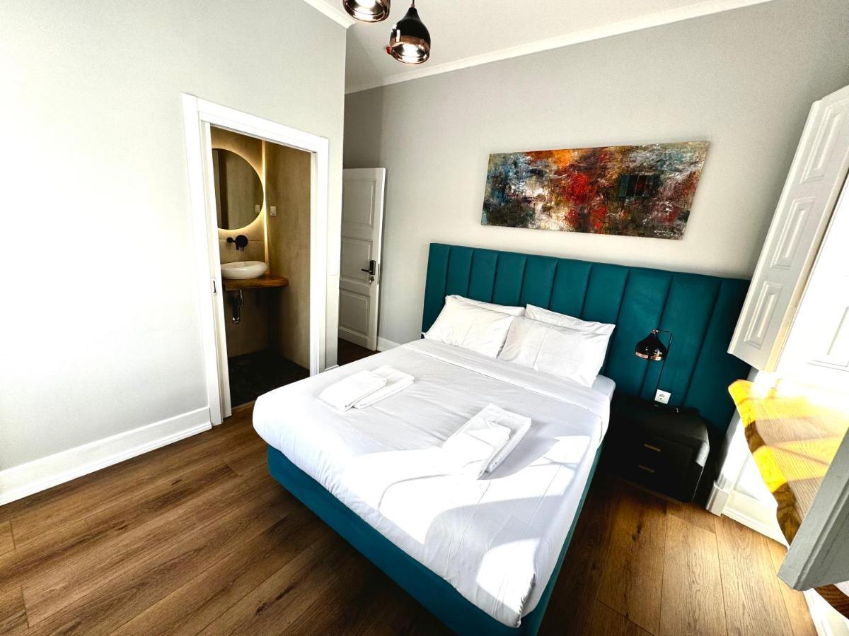 Bed & Breakfast Relax And Explore And Lisboa