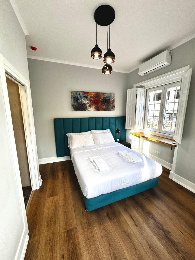 Bed & Breakfast Relax And Explore And Lisbon