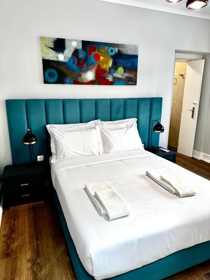 Relax And Explore And Bed & Breakfast