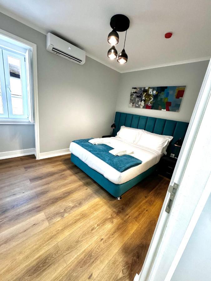 Bed & Breakfast Relax And Explore And Lisbon